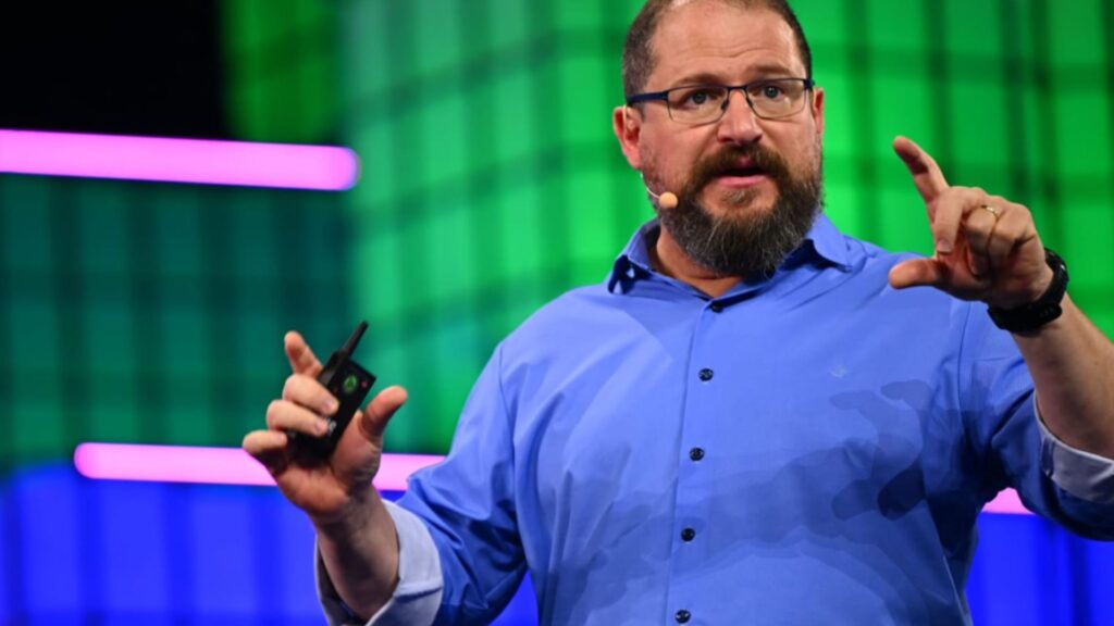 Imagem-2025-09-12T123415.890-1024x576 Intel Loses Second Xeon Chief Architect in Eight Months Amid Executive Overhaul