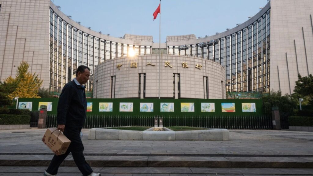 Imagem-2025-09-12T164548.912-1024x576 China Announces $140B Local Government Debt Bailout to Stabilize Economy