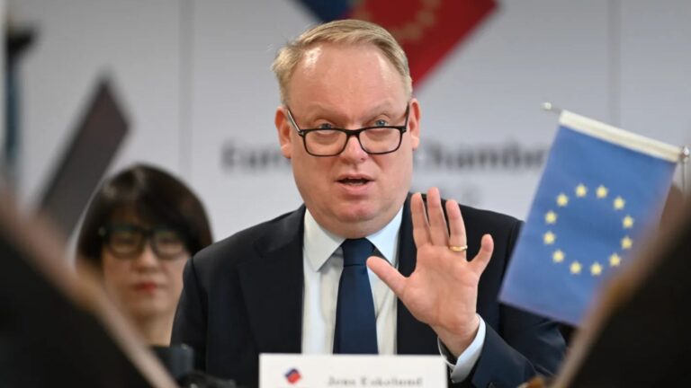 EU Firms Suffer Millions as China’s Rare Earth Export Bottlenecks Persist