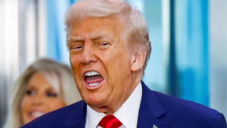Trump Announces Tariffs of Up to 100% on Medicines and Other Products in October