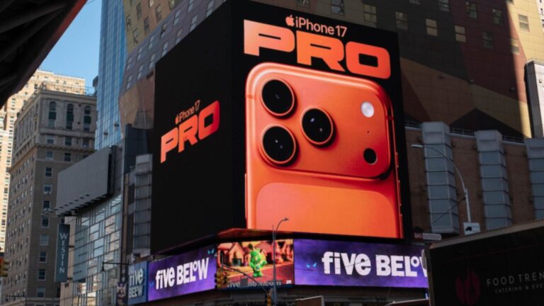 Apple Stock Surges After Strong iPhone 17 Launch Prompts 40% Production Boost