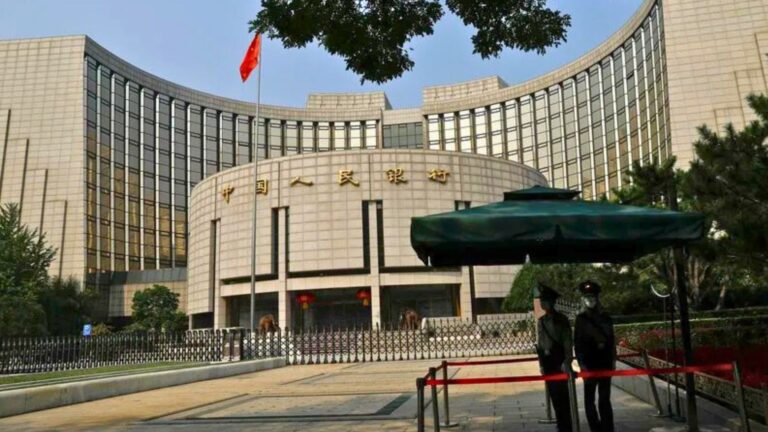 China Keeps Interest Rates Unchanged for Fourth Straight Month